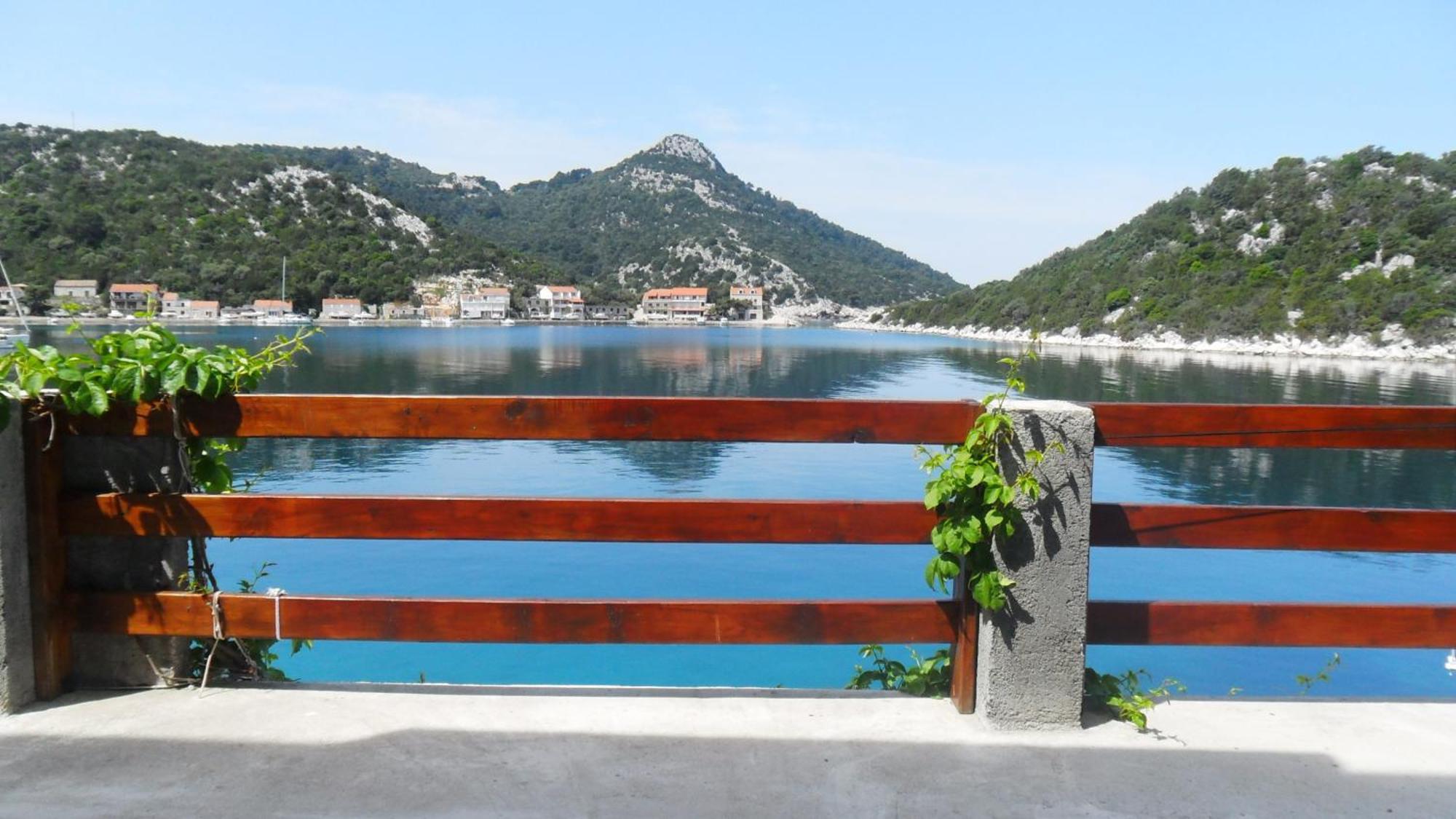 Apartments Hropic Lastovo Dış mekan fotoğraf
